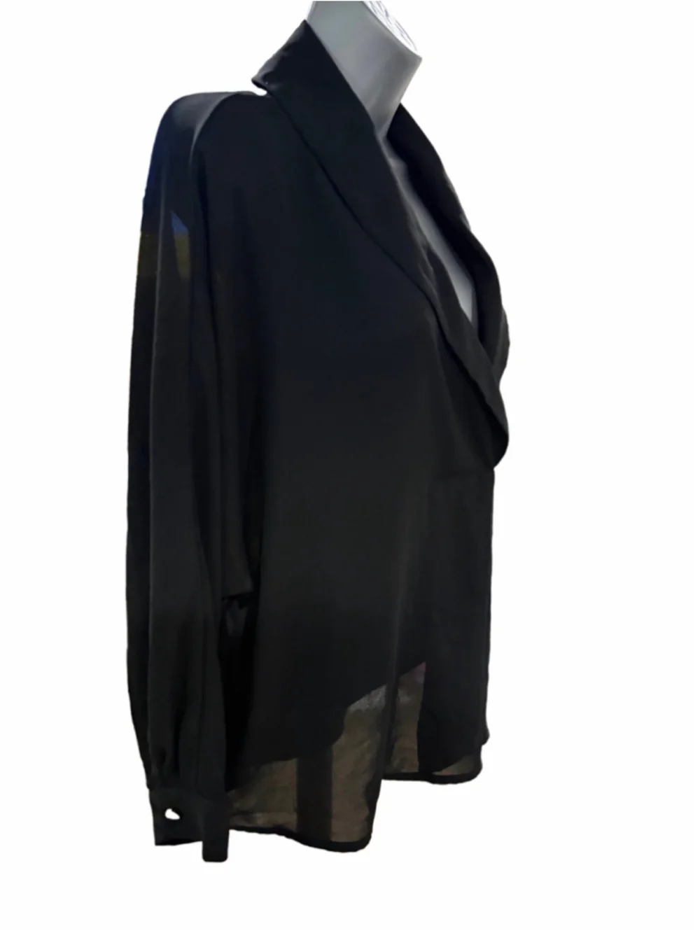 15. Women's Böhme Black Blouse Size M - Picture 2 of 8